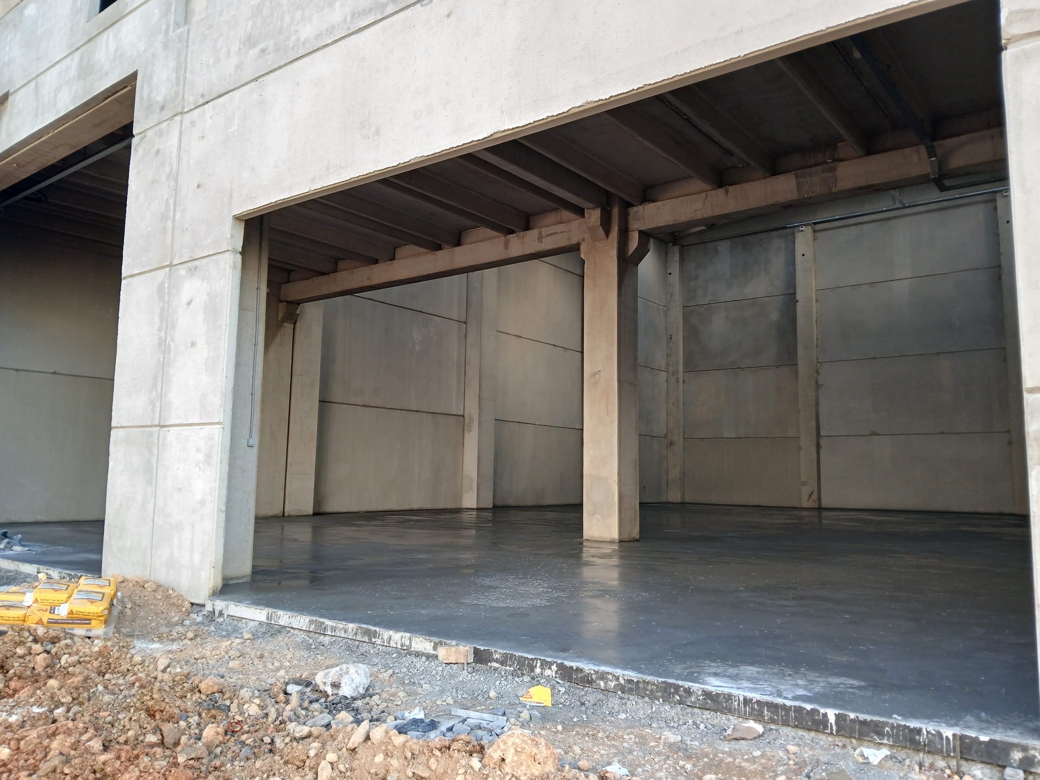 KISIKKÖY GÜNEY LOJİSTİK ZEMİN BETONU İŞLERİ görsel 1